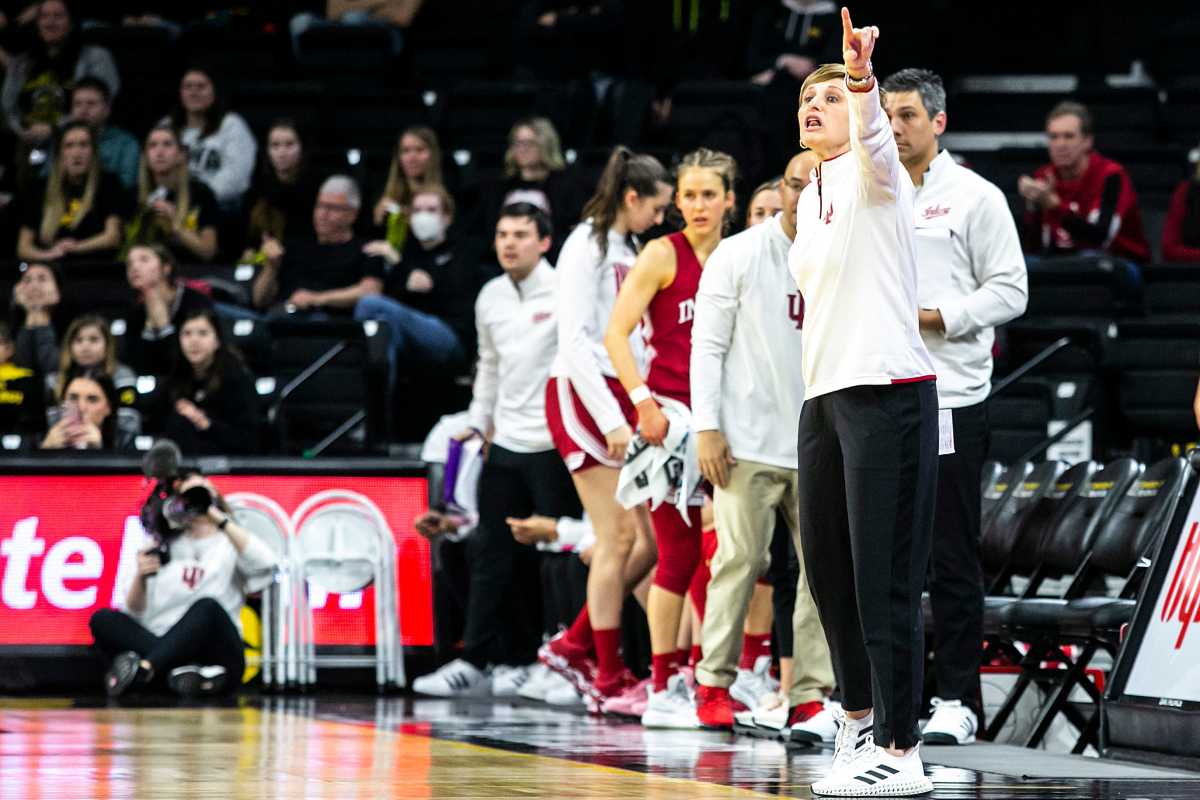 Teri Moren reacts to a play.