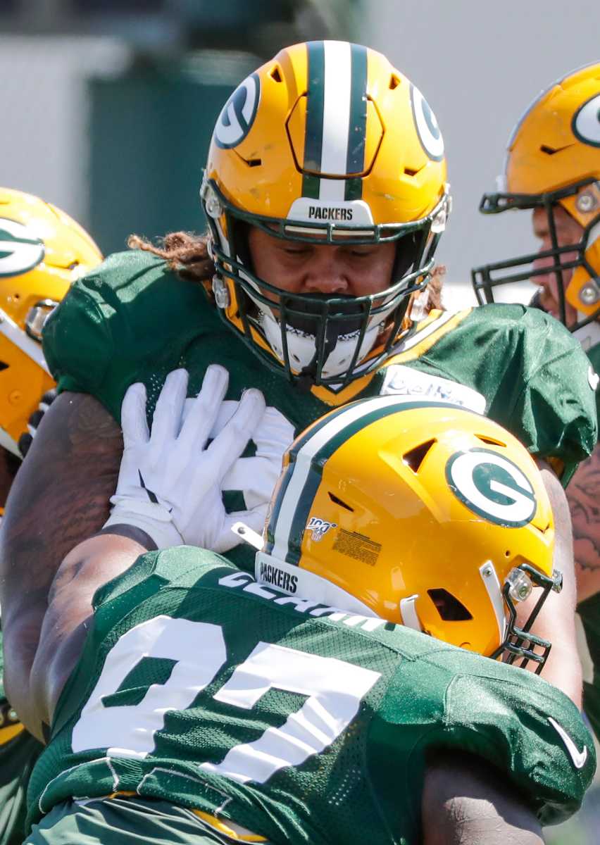 Green Bay Packers defensive tackle Devonte Wyatt (95) during an NFL  football game between the Packers and Bears Sunday, Sept. 18, 2022, in  Green Bay, Wis. (AP Photo/Mike Roemer Stock Photo - Alamy