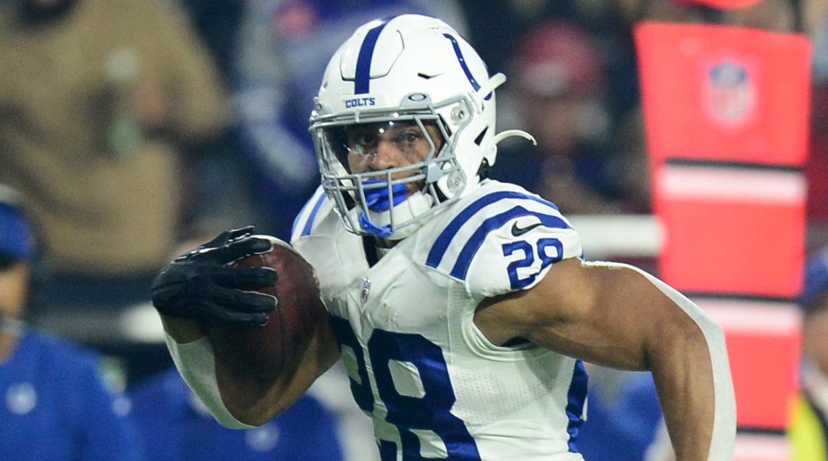 Fantasy football mock draft 12-team, PPR: Jonathan Taylor goes first  overall - DraftKings Network