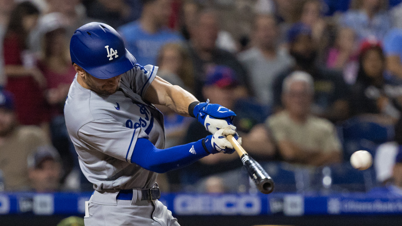 Trea Turner explains the mechanics of his slide, speed - True Blue LA