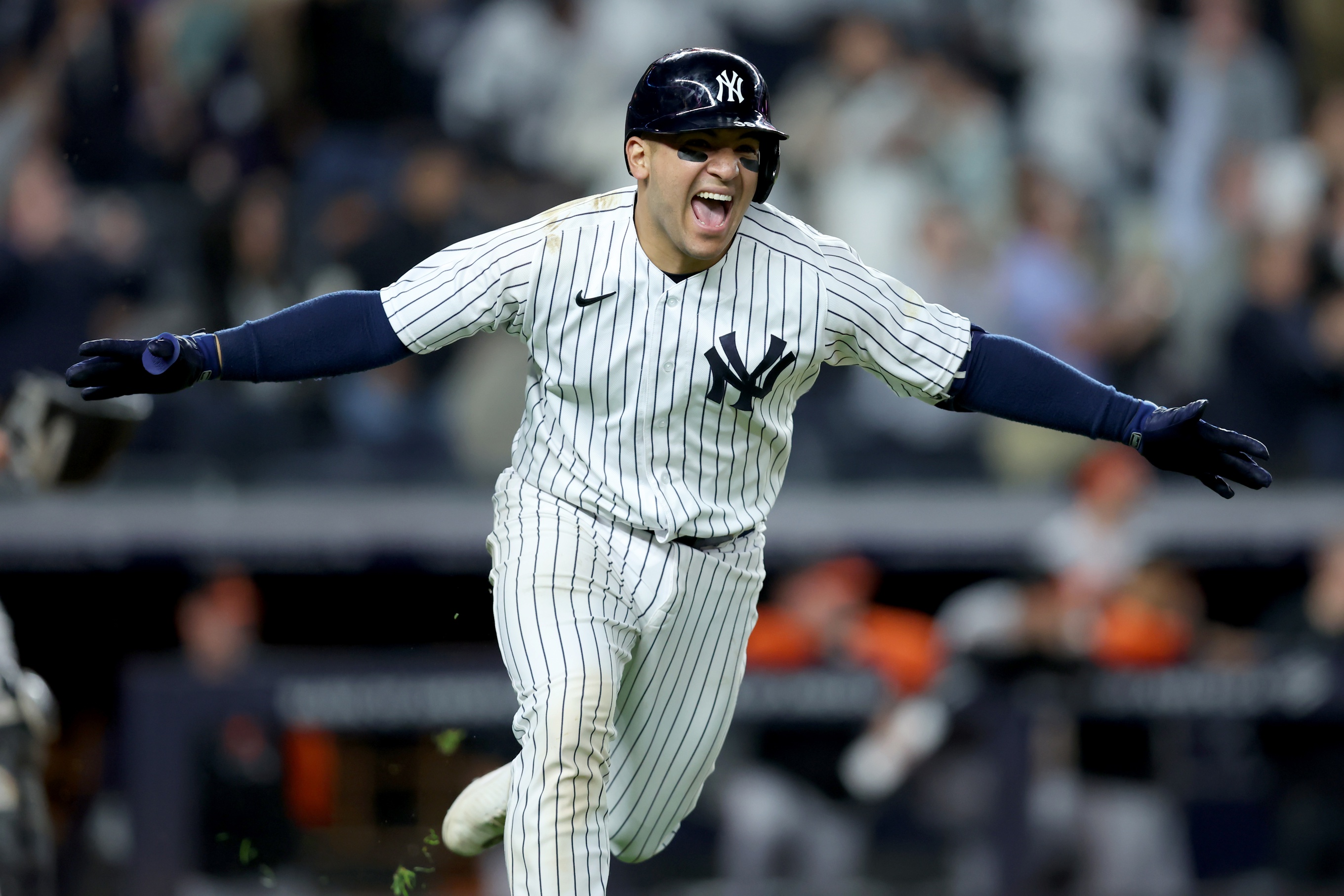 New York Yankees C Jose Trevino Honors Late Dad With Walk-Off Hit Against  Baltimore Orioles - Sports Illustrated NY Yankees News, Analysis and More