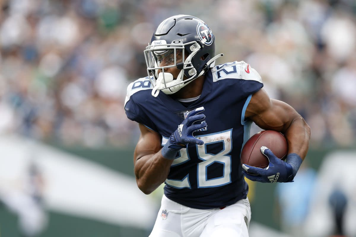 Tennessee Titans running back Jeremy McNichols (28) rushes against