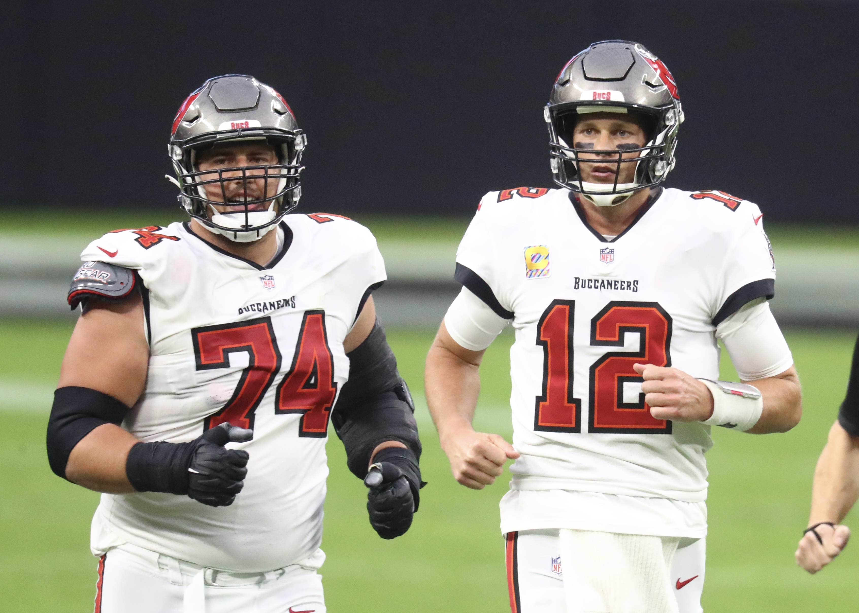 Pro Bowl guard Ali Marpet stuns Bucs, announces retirement at age