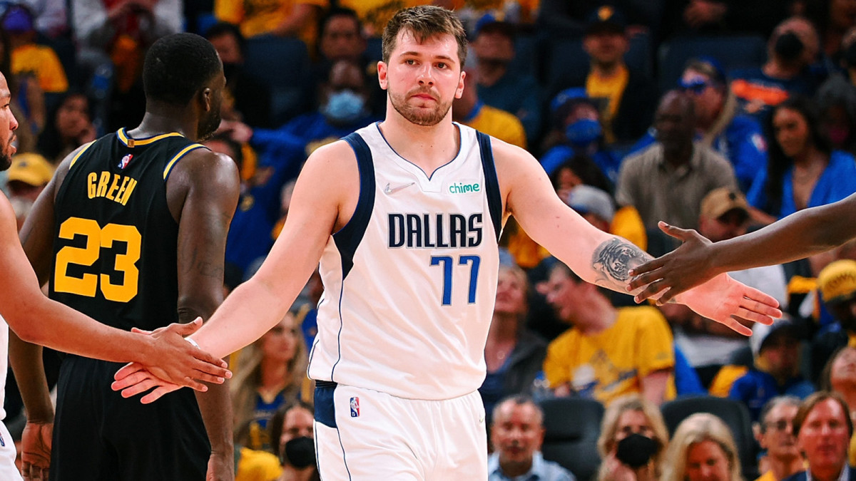 Mavs Nation on Twitter: Luka Doncic continues to show why he's the rising  star to watch out for 👀 #Mavs #NBA #NBATwitter  /  Twitter