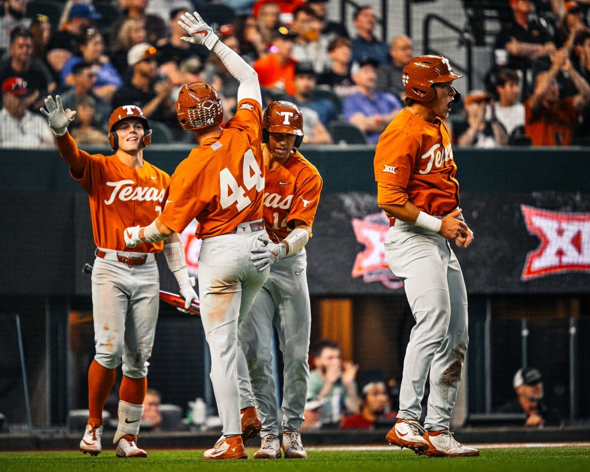 Texas Baseball Done In Omaha, But Just Beginning A New Chapter - Sports  Illustrated Texas Longhorns News, Analysis and More