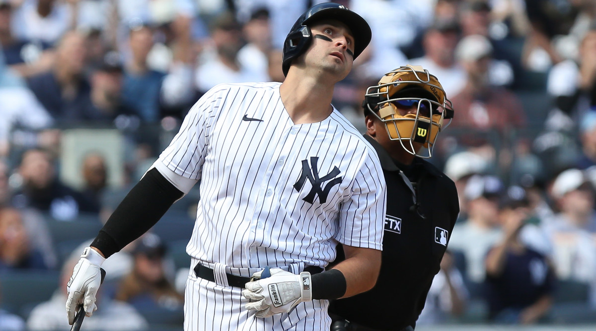 Yankees holding talks about acquiring Royals' Andrew Benintendi, dealing  Joey Gallo : r/baseball
