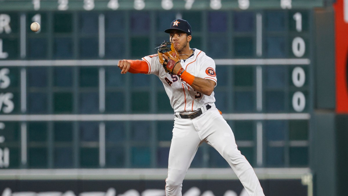Astros' Jeremy Peña Becomes First Rookie Shortstop To Win Gold Glove Award  — College Baseball, MLB Draft, Prospects - Baseball America