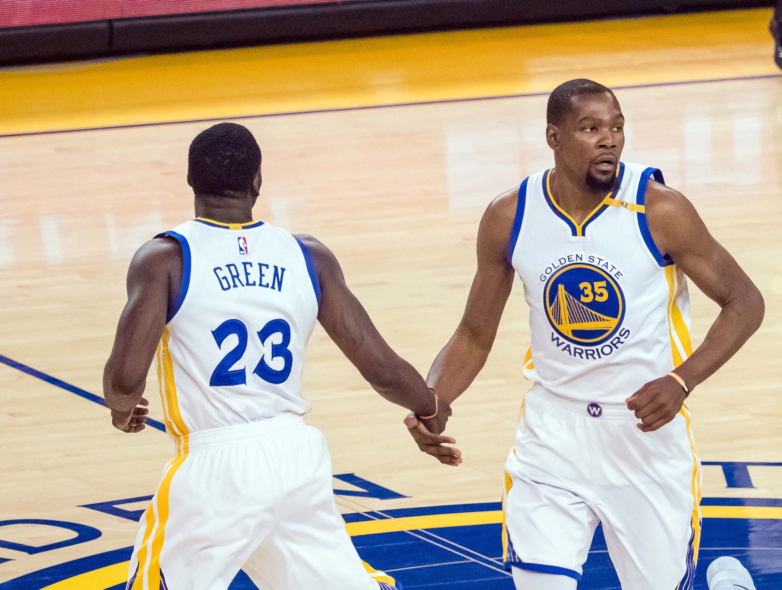 VIRAL: Kevin Durant And Draymond Green's Twitter Exchange - Fastbreak ...