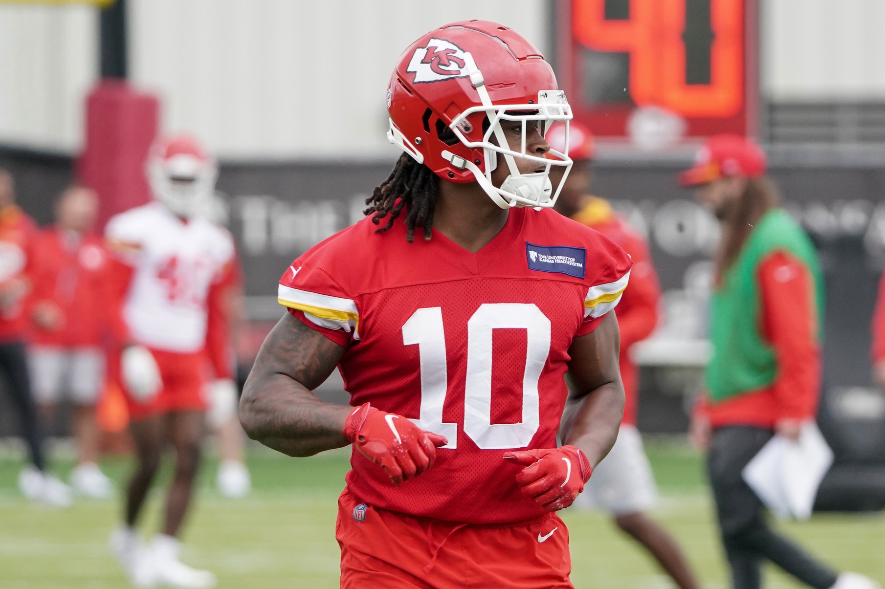 KC Chiefs RB Isiah Pacheco Poised for NFL and Fantasy Football Stardom -  Sports Illustrated Kansas City Chiefs News, Analysis and More