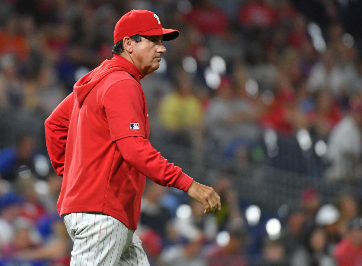 Phillies Sign Manager Rob Thomson to Two-Year Contract Extension - Sports  Illustrated