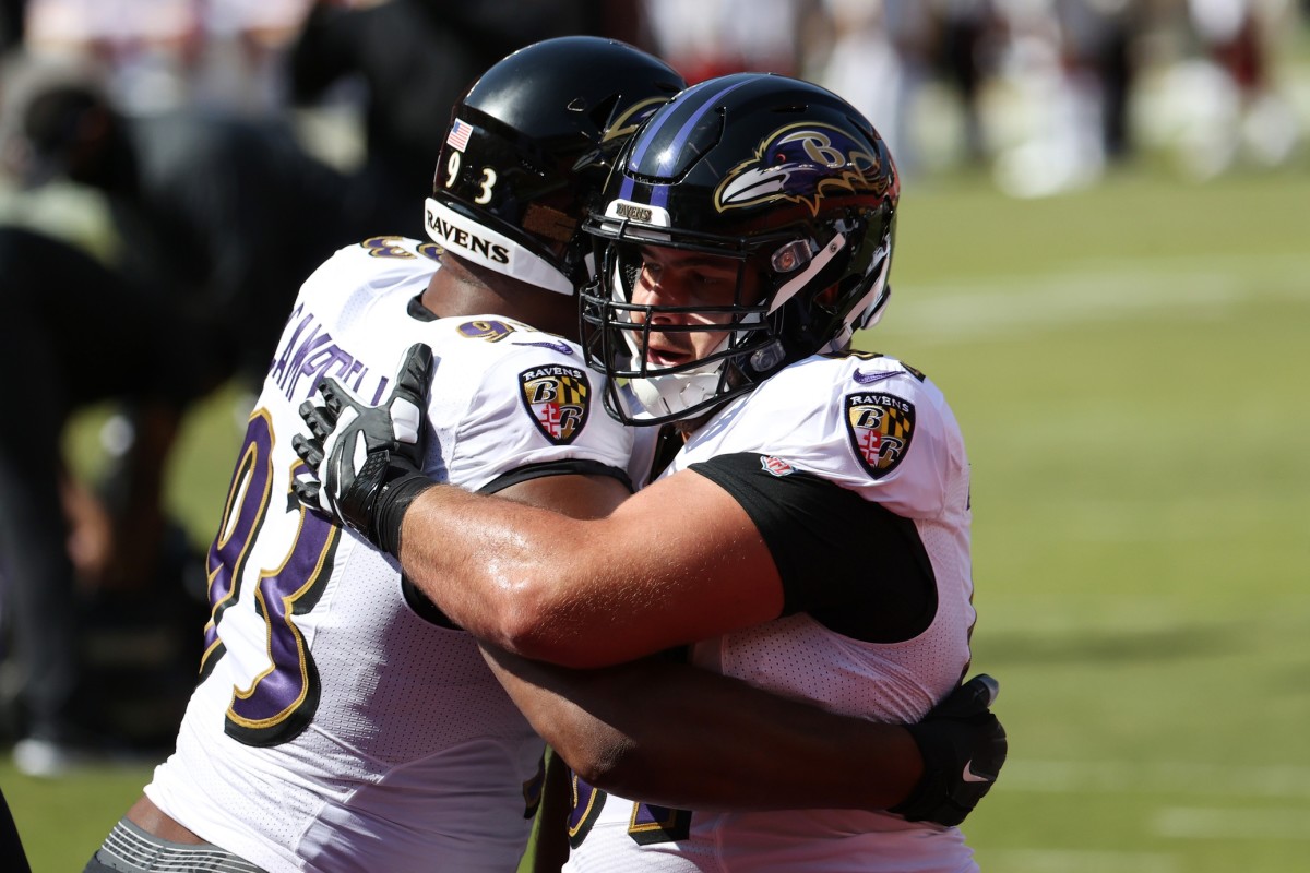 Giants trade for Ravens guard Ben Bredeson: source