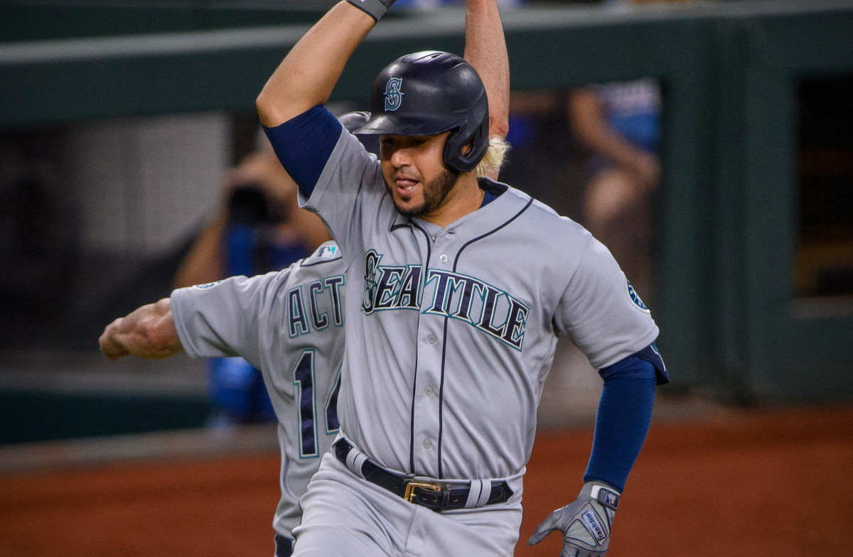 Suarez'd: Rangers fall to Mariners behind go-ahead 9th-inning home run