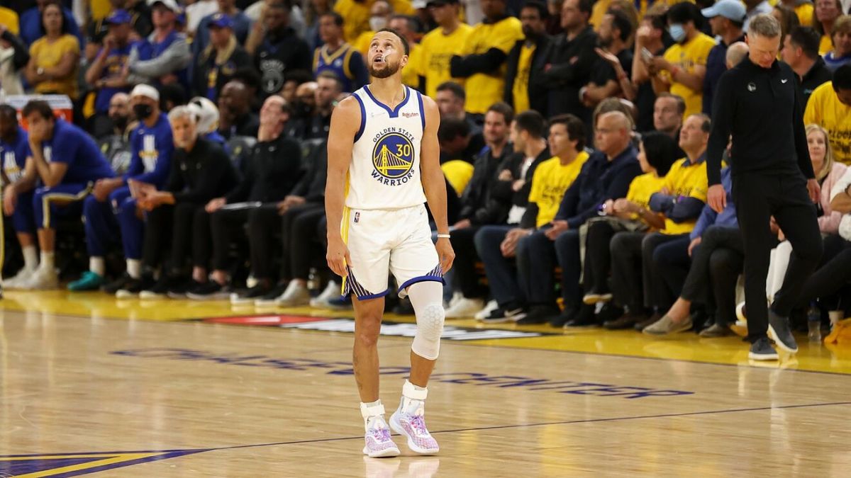 Stephen Curry Black White