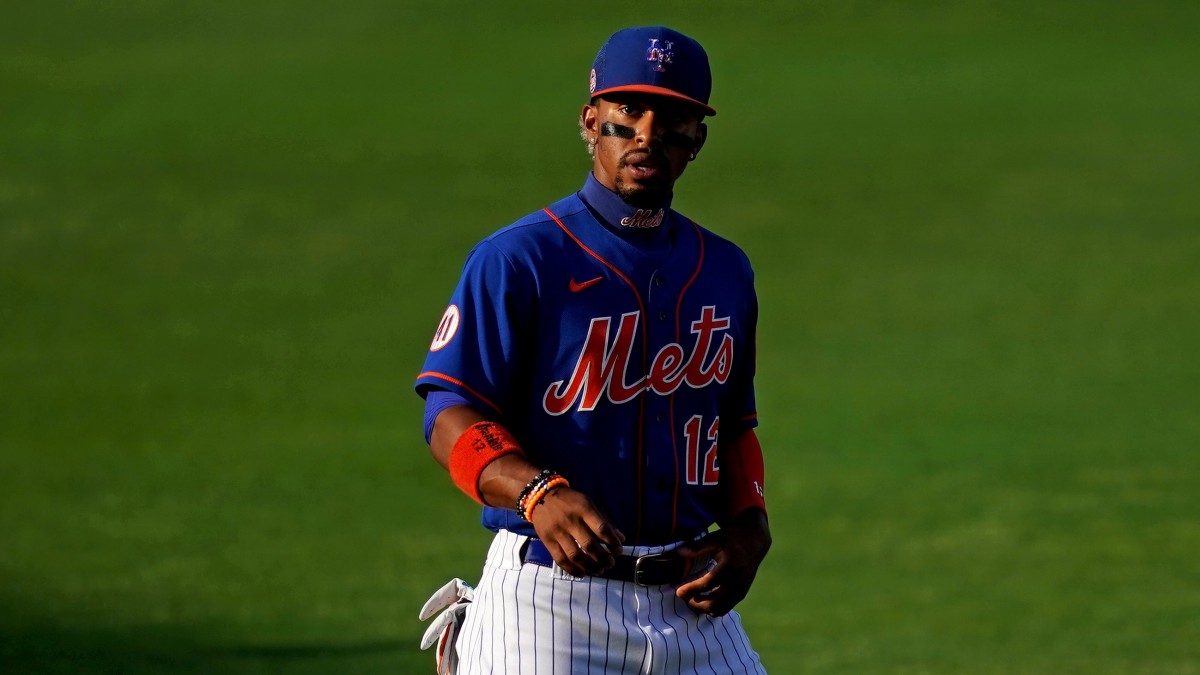 Mets shortstop Francisco Lindor has elbow surgery to remove bone spur –  KGET 17