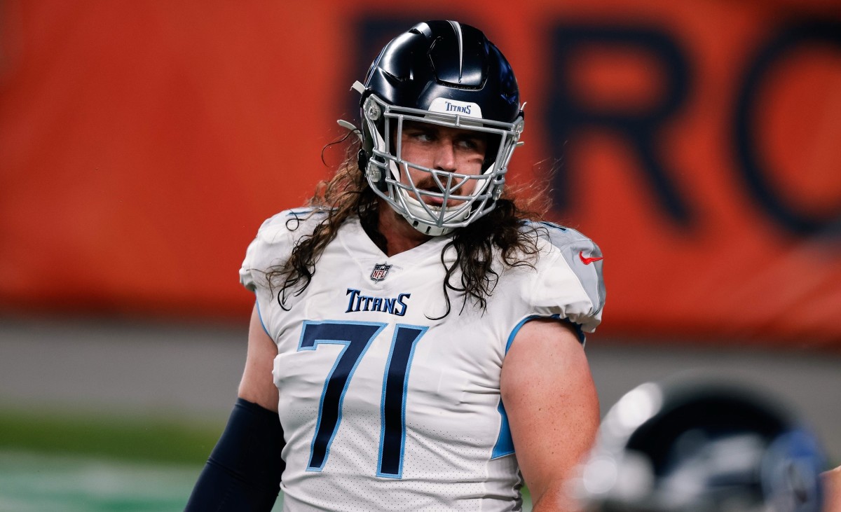 Dennis Kelly 'Grateful of My Time' With Tennessee Titans - Sports ...