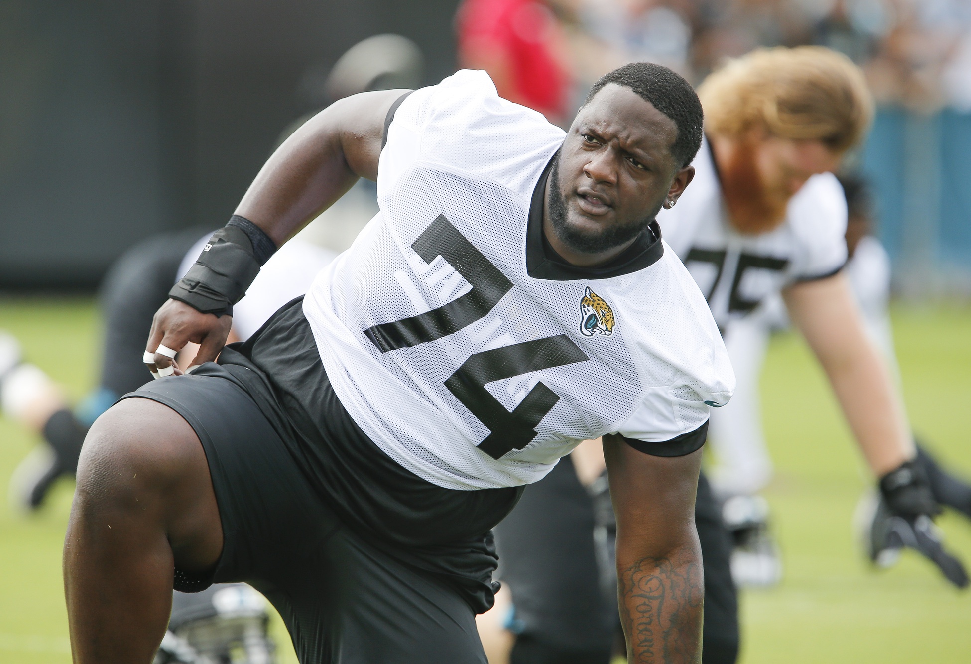 Cam Robinson: Jacksonville Jaguars put franchise tag on lineman