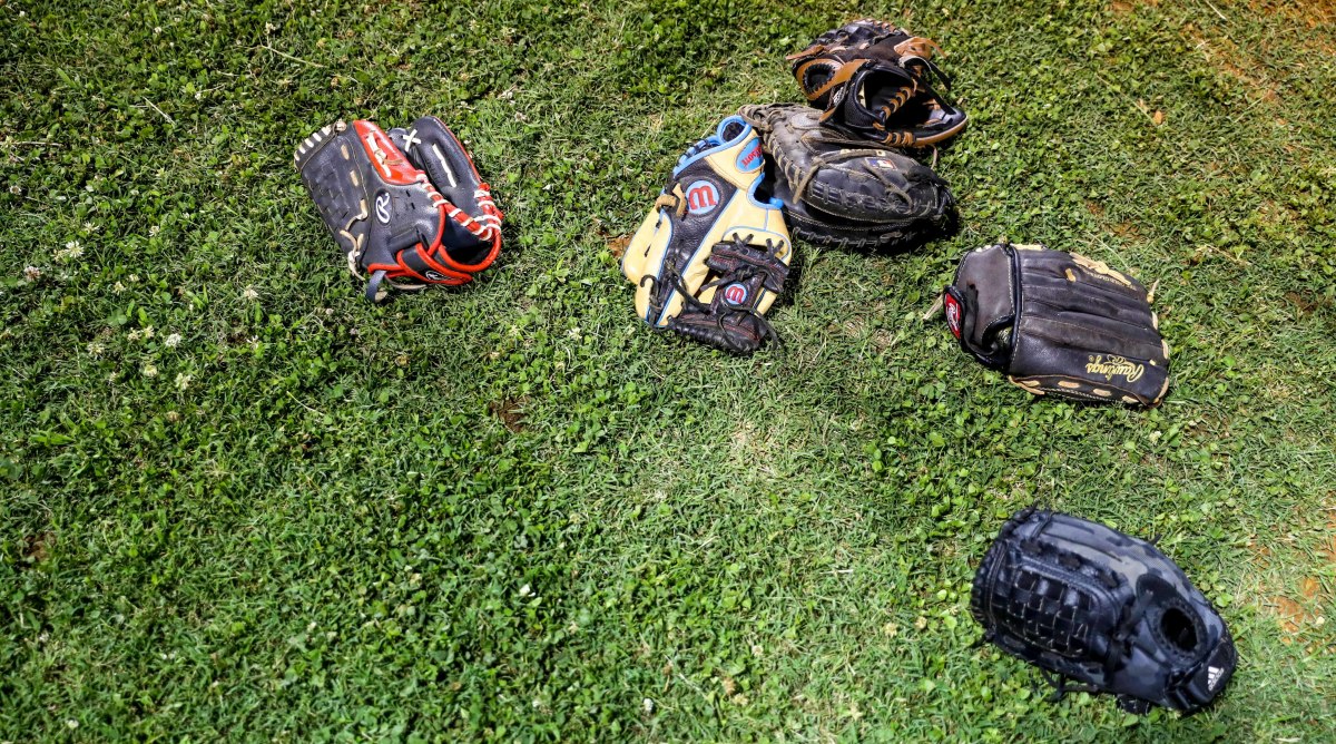 Softball: Bayonne walks it off against Weehawken in HCT Final thriller. 