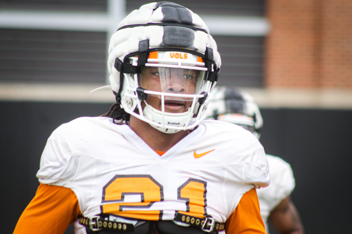 Tennessee Vols RB Dee Beckwith Enters Transfer Portal Sports