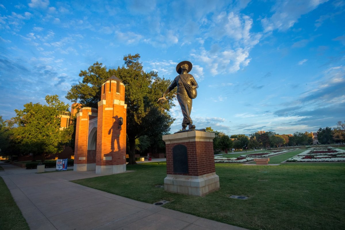 Oklahoma Athletes Hit RecordTying GPA For Fall Semester Sports