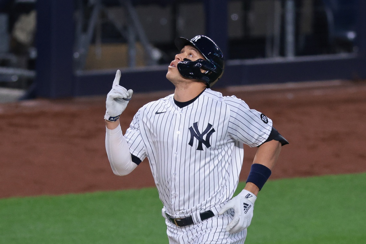 Aaron Judge has cold explanation of home run gesture that looked