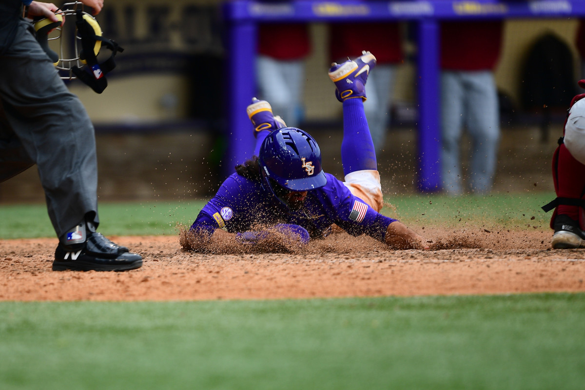 LSU Baseball Hit Early, Can't Recover as No. 1 Arkansas Wins 1710