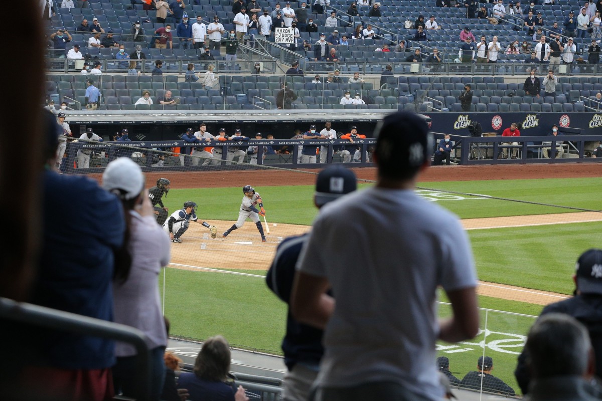 Houston Astros - Yankees fans booed JV as he exited the game. His response?