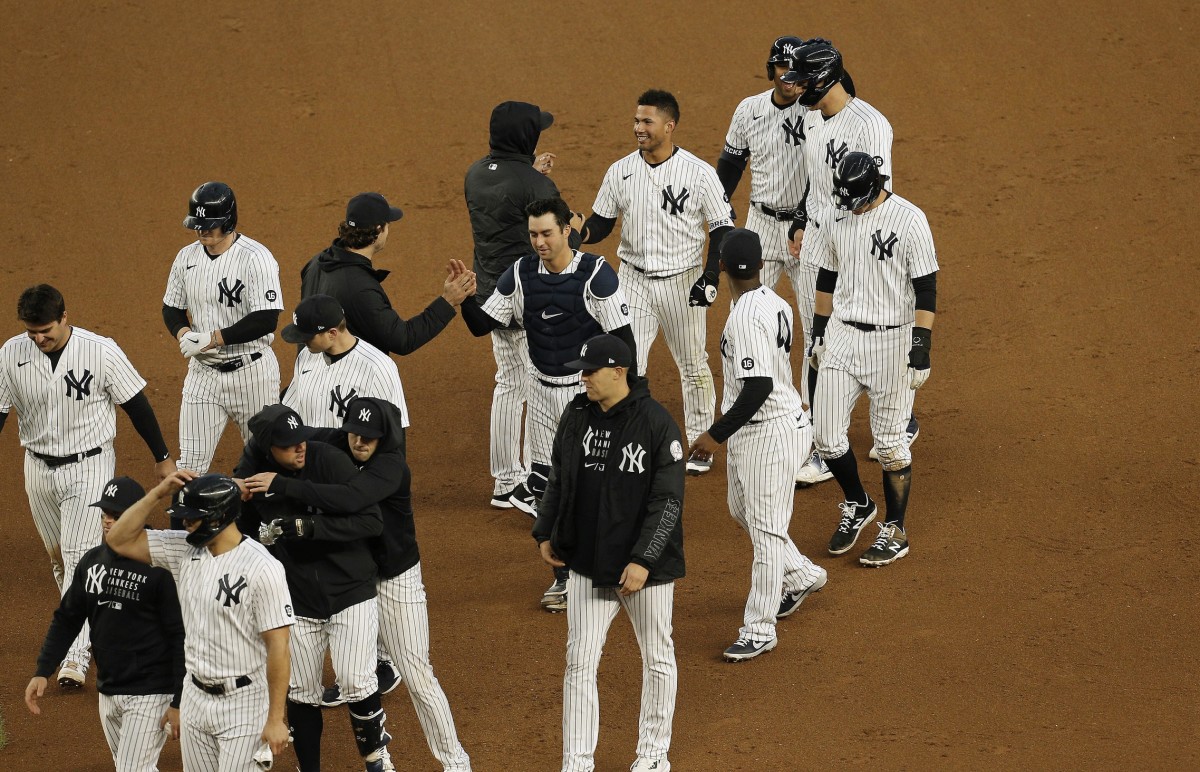 New York Yankees celebrate Mother's Day - Sports Illustrated NY Yankees  News, Analysis and More