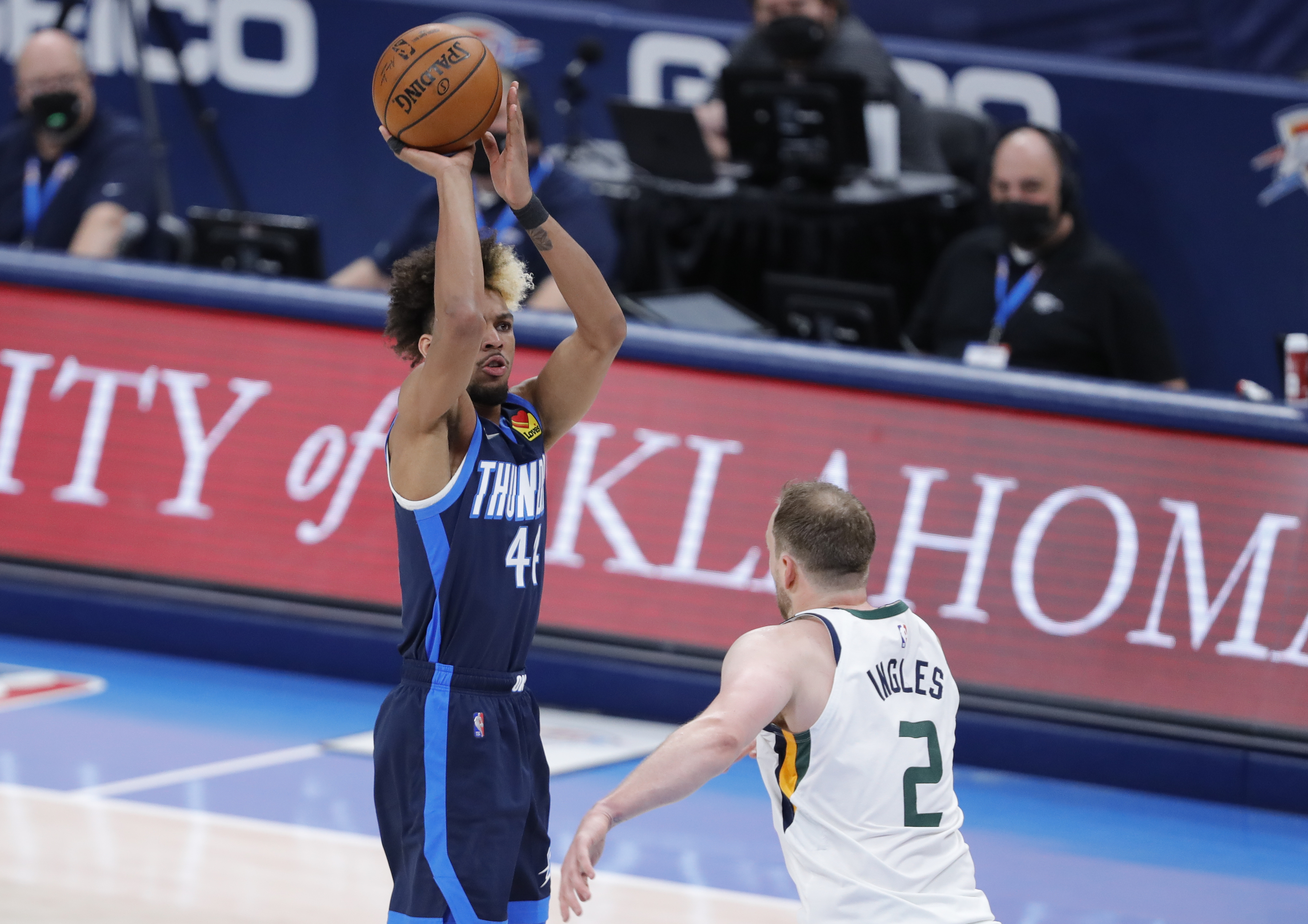 Thunder Sign Charlie Brown Jr. to Multi-Year Deal - Sports Illustrated ...