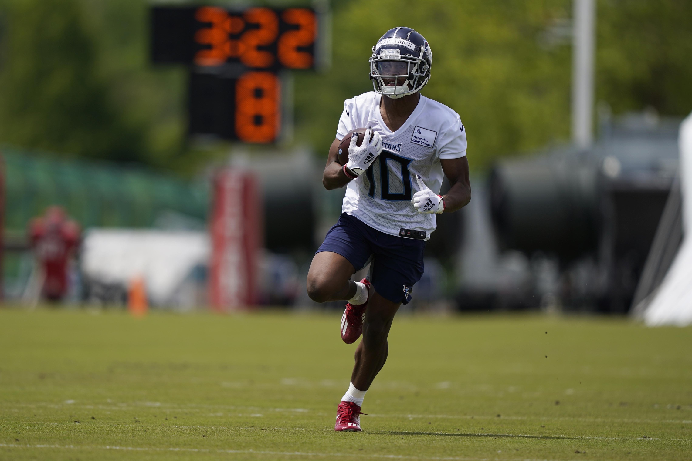 Tennessee Titans Rookie Receiver Looks Ready to Secure Roster Spot