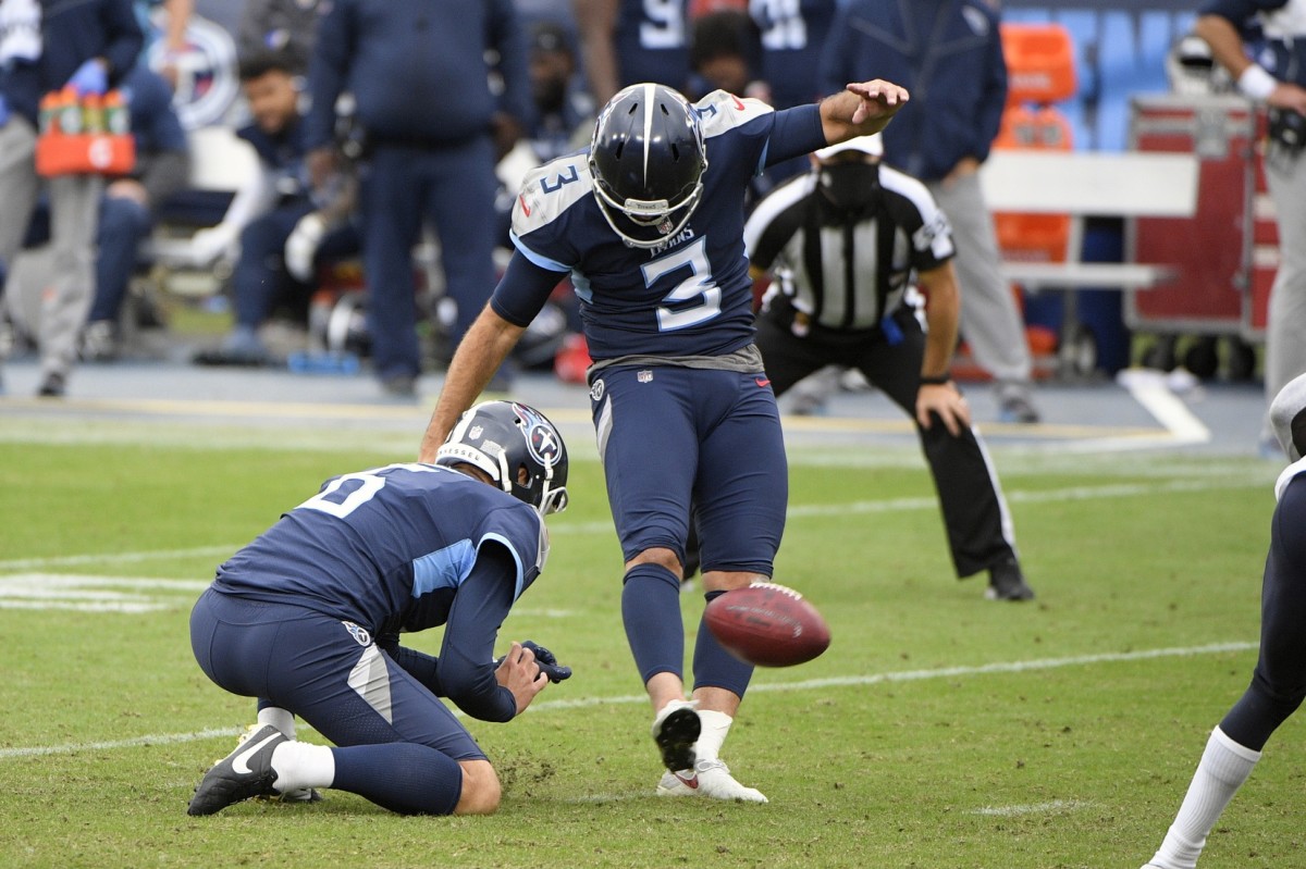 Right Place, Right Time for Stephen Gostkowski - Sports Illustrated  Tennessee Titans News, Analysis and More