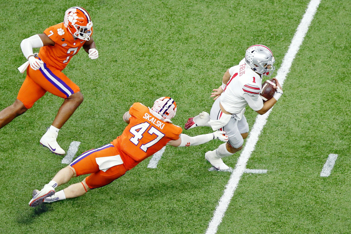 2022 NFL Draft Player Profiles: Clemson ILB James Skalski