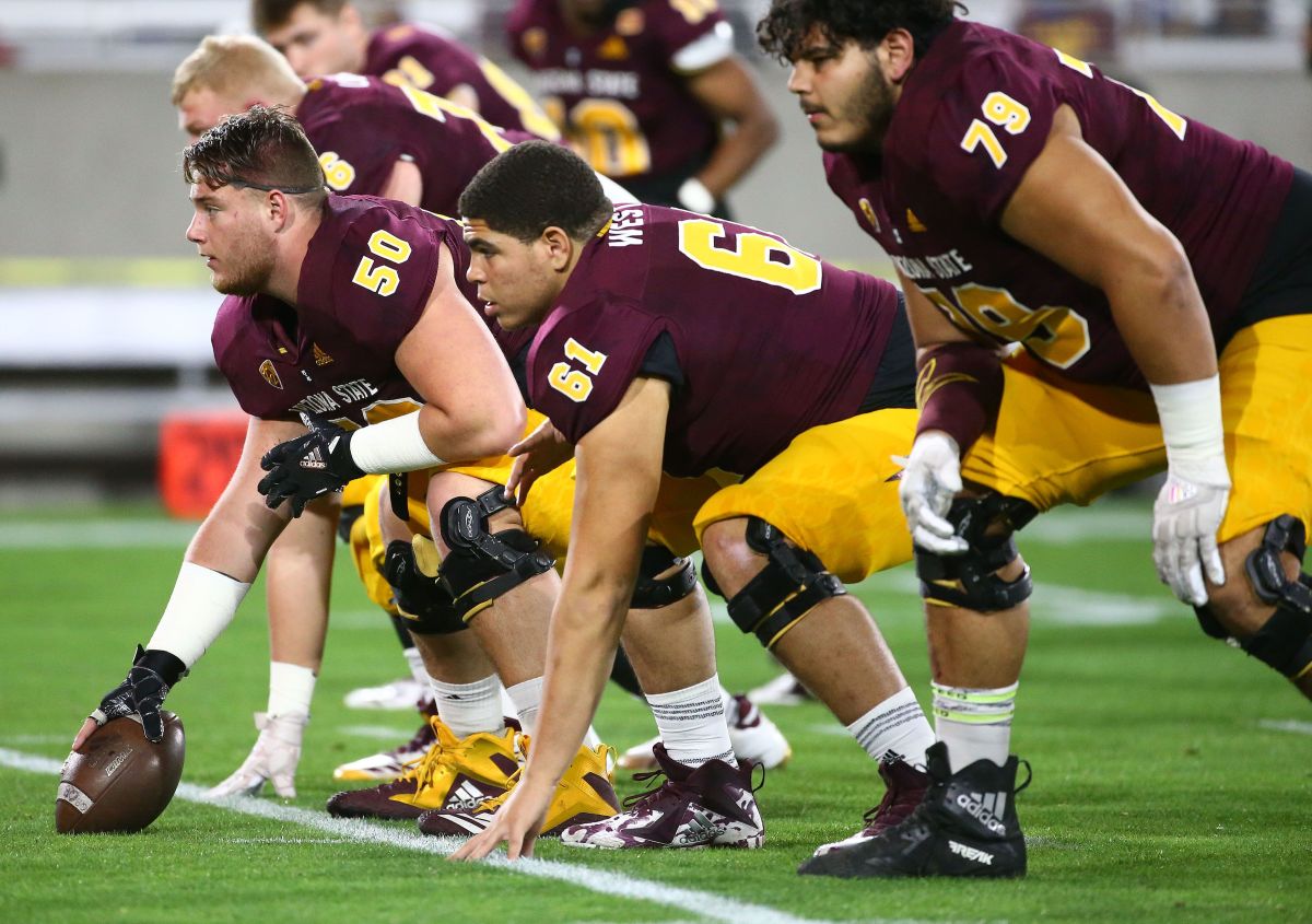 ASU center Dohnovan West announces his entrance to the NFL Draft - ASUDevils