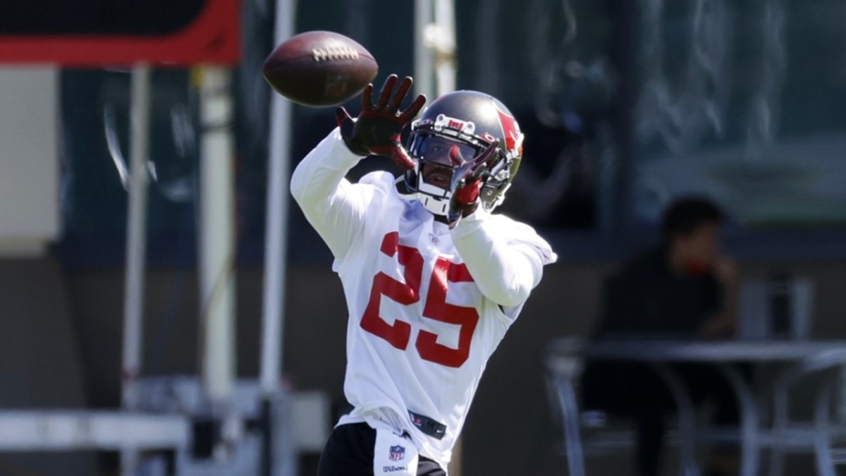 Giovani Bernard Returns -  - Tampa Bay Bucs Blog