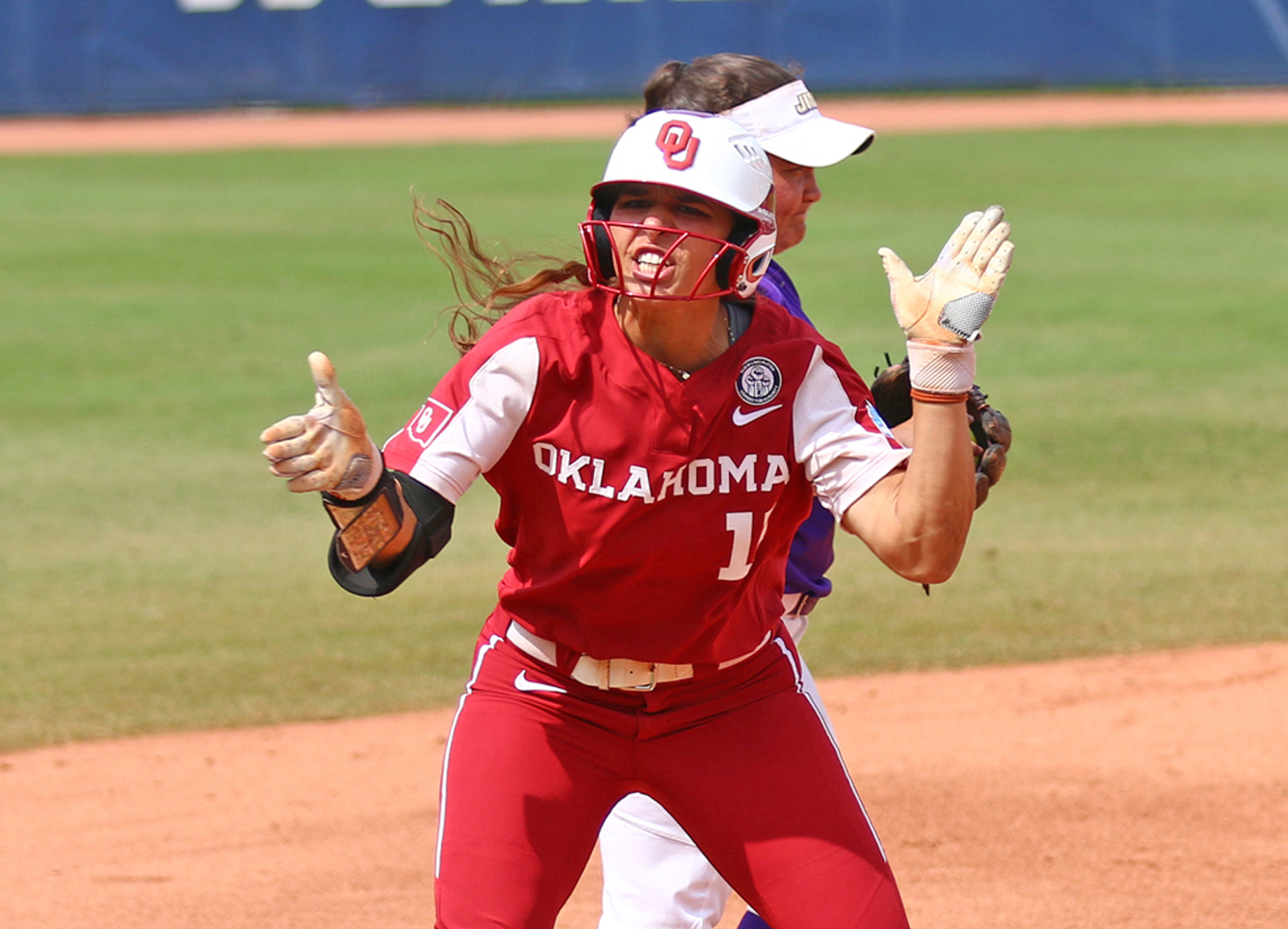 WCWS Photo Gallery: Oklahoma 7, JMU 1 - Sports Illustrated Oklahoma ...