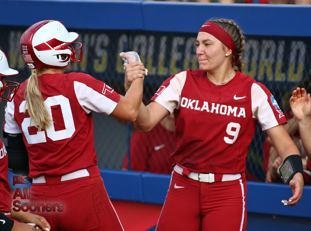 Kinzie Hansen (9) and Jana Johns