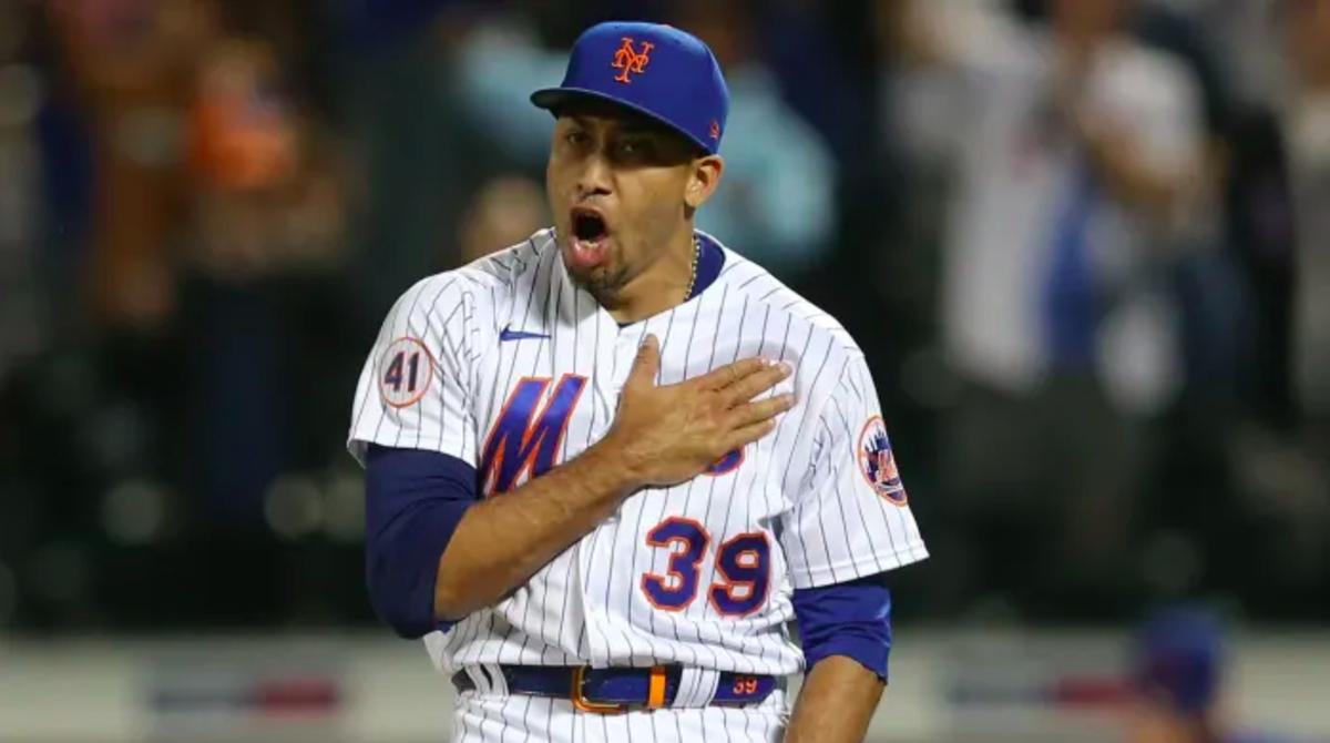 Mets Closer Edwin Díaz Expected To Miss Season After Knee Injury