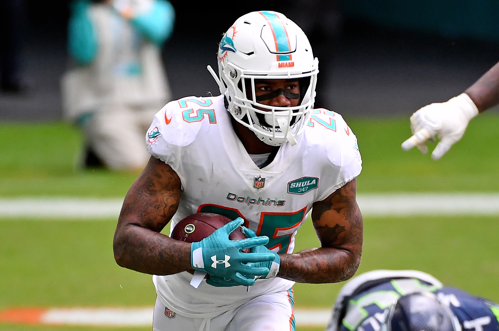 Could Seattle Seahawks Make a Run at Disgruntled Miami Dolphins CB Xavien  Howard? - Sports Illustrated Seattle Seahawks News, Analysis and More