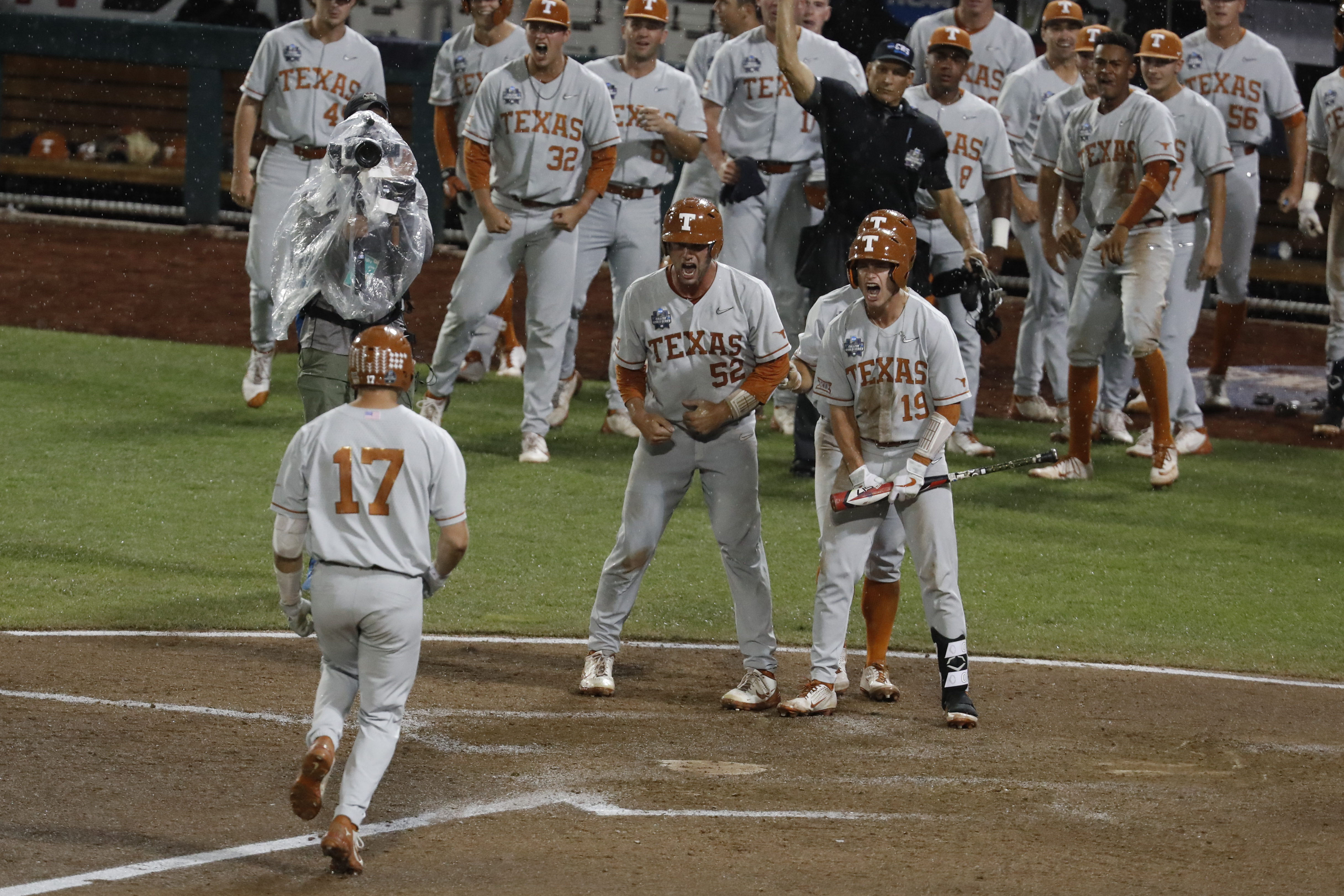 Texas baseball: Longhorns have the pitching to end up in Omaha again