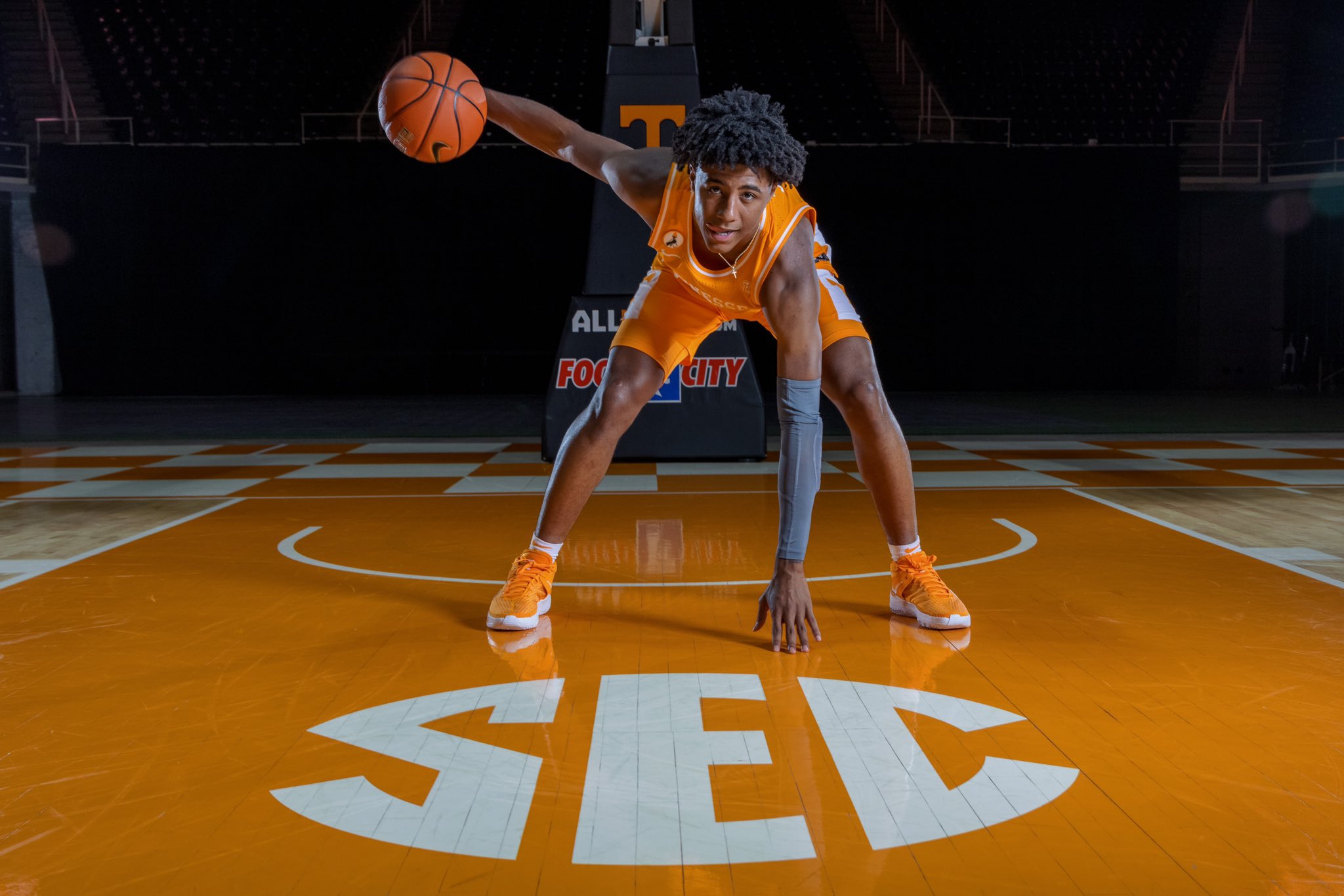 2022 Tennessee Hoops Target BJ Edwards Sets Commitment Announcement ...