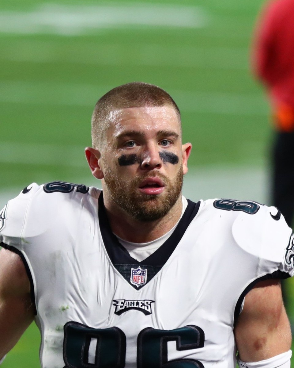 Bills 'close to a deal' for Zach Ertz, says Eagles play-by-play