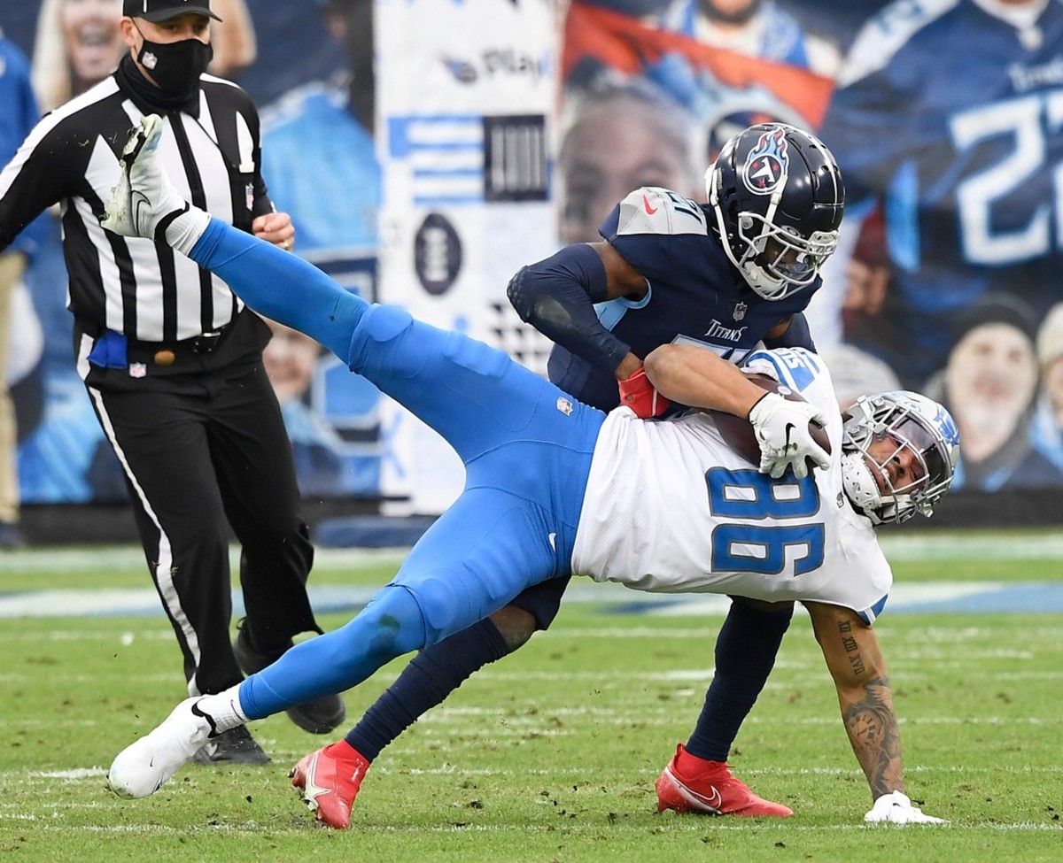 Hunter Bryant makes his first NFL catch.