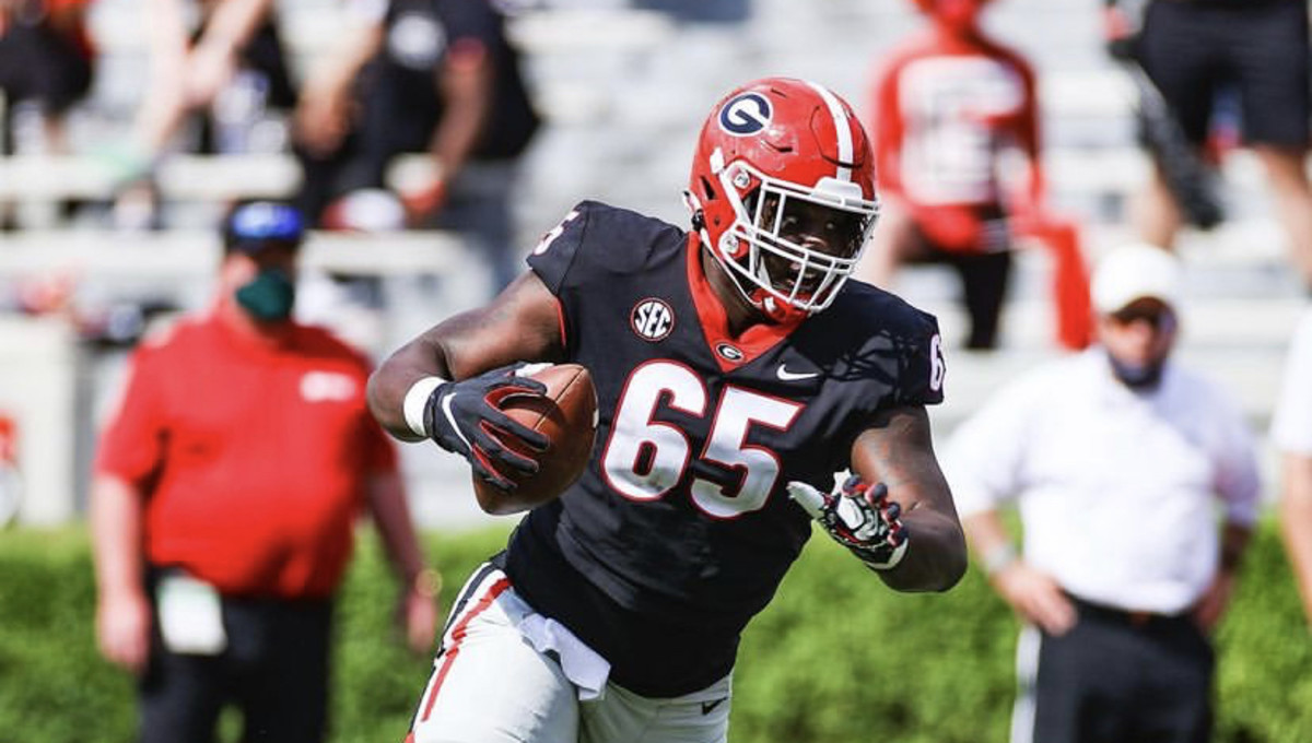 Georgia Football OL Jamaree Salyer Named Top 50 Player in 2021 - Sports  Illustrated Georgia Bulldogs News, Analysis and More