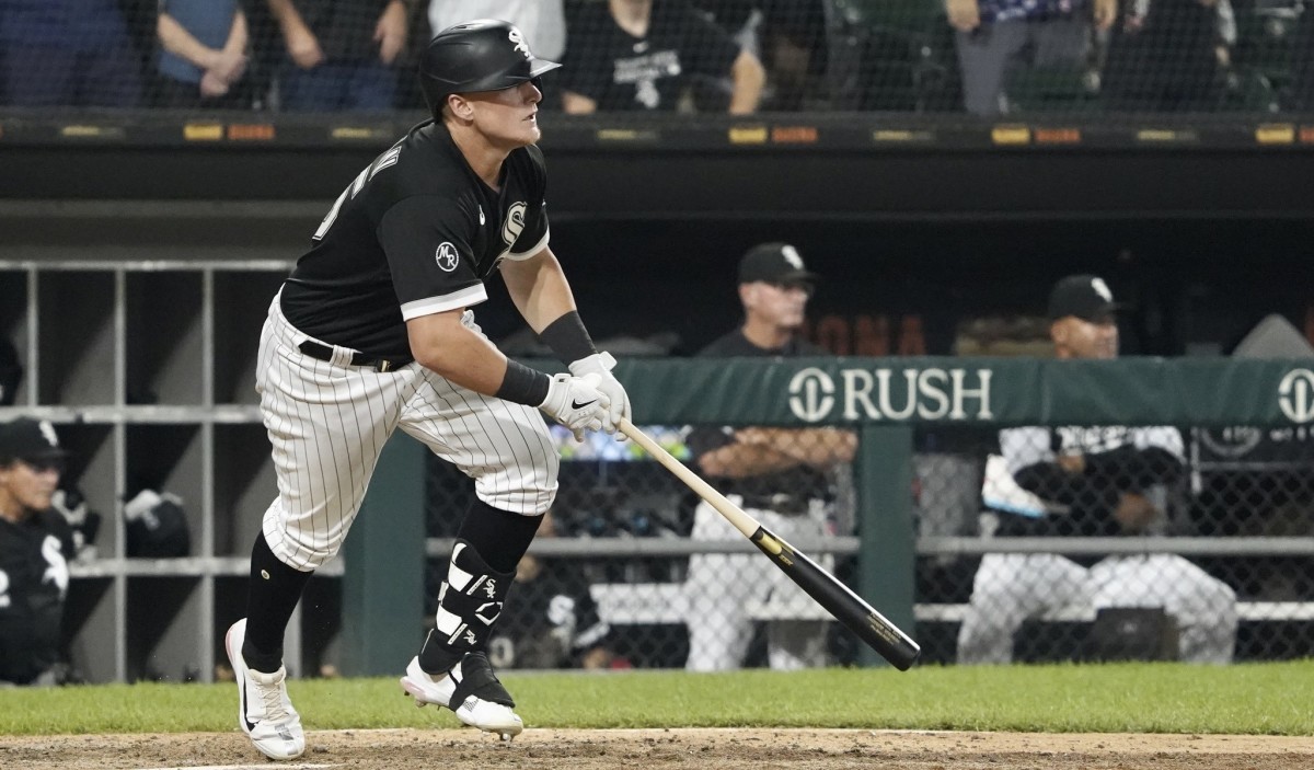 White Sox's Andrew Vaughn, No. 3 pick in 2019 draft, makes Opening Day  roster as left fielder 