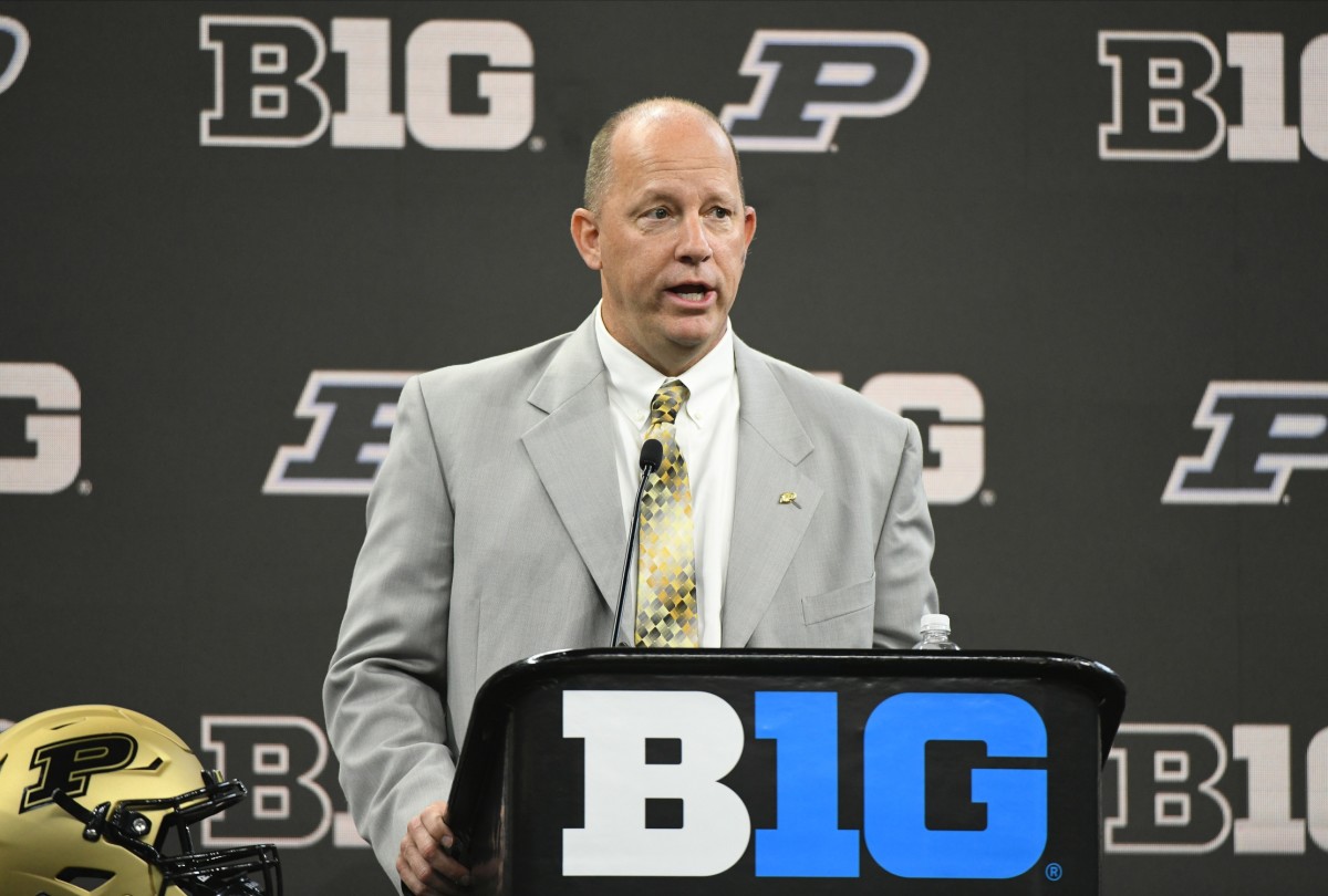 Purdue Football Coach Jeff Brohm Talks Quarterback Situation At Big Ten ...