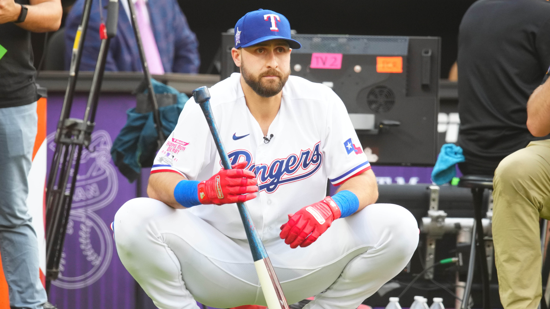 Joey Gallo addresses trade rumors, Rangers future