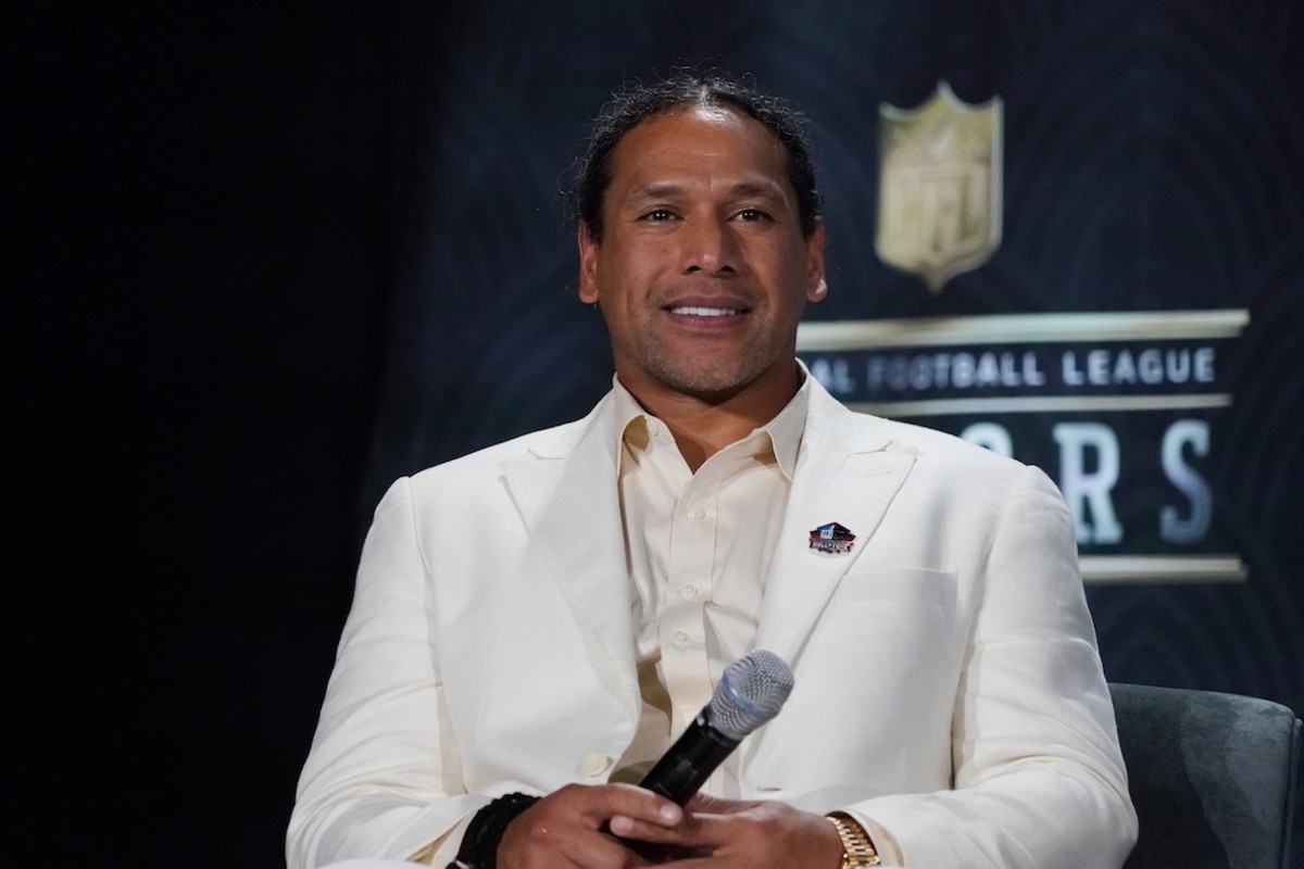 Pittsburgh Steelers' Troy Polamalu Will Attend Hall of Fame Enshrinement -  Sports Illustrated Pittsburgh Steelers News, Analysis and More