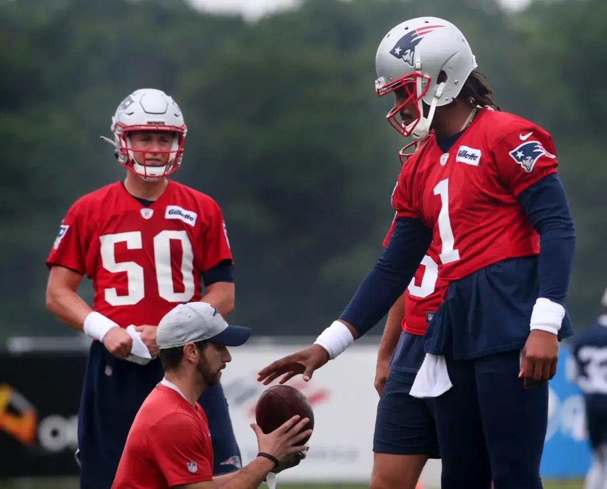 Patriots' Mac Jones looks comfortable in NFL preseason debut - Sports  Illustrated