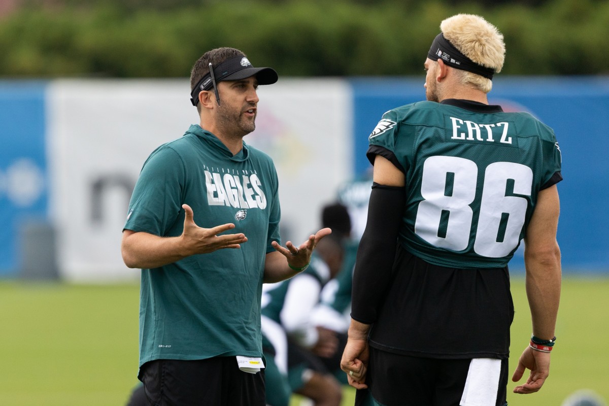 Tight end Zach Ertz May Not be Out of the Philadelphia Eagles' Picture -  Sports Illustrated Philadelphia Eagles News, Analysis and More