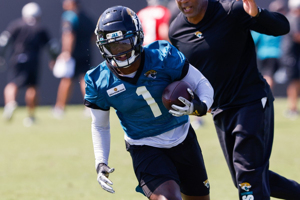 Jaguars Notebook: Rushing attack starts slowly in first preseason game