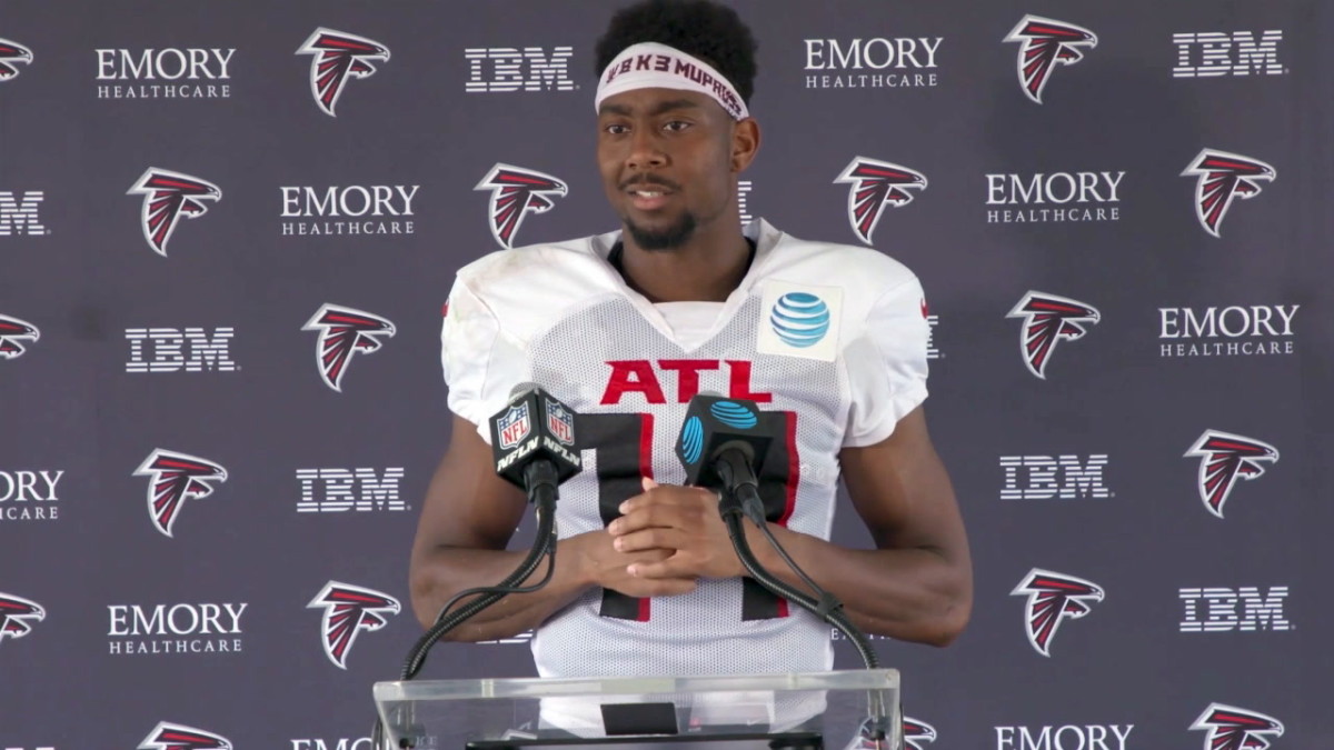 Falcons' wide receiver Russell Gage changes jersey number